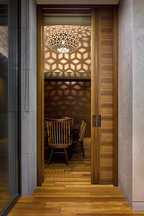 White 2 Sdies Snowflake Pendants - The Lighting Shop